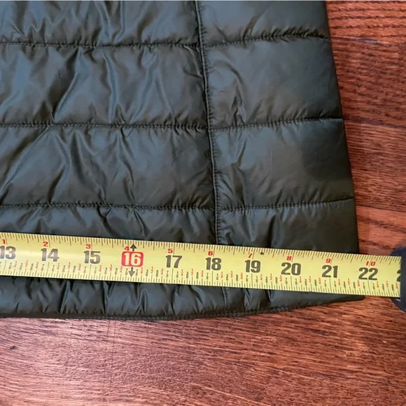 Patagonia Women's Radalie Insulated Parka - Small - Picture 11 of 16